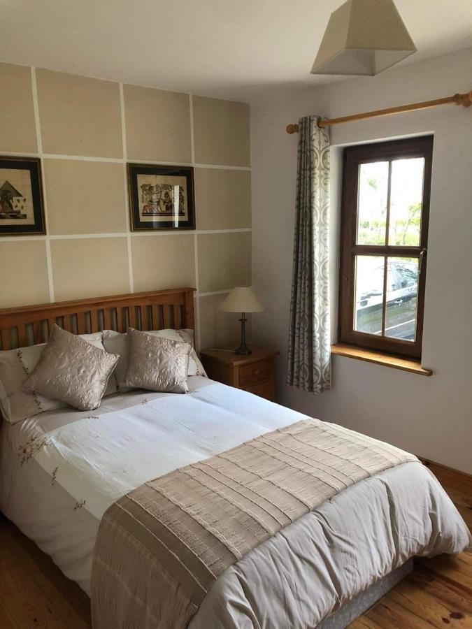Holiday home Ballyloskey Road *